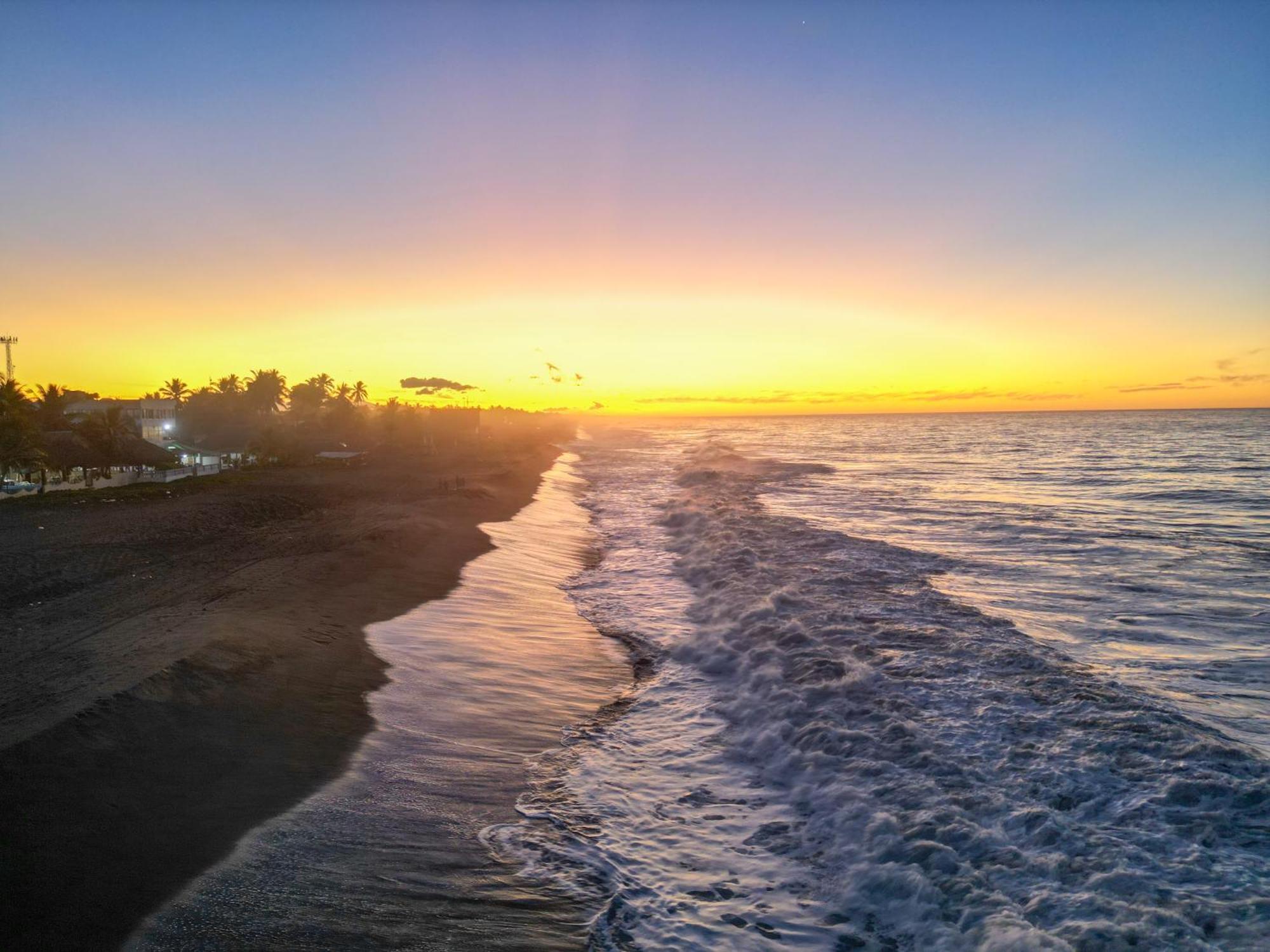 Hotel Cafe Del Sol Monterrico Dış mekan fotoğraf